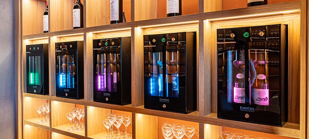 Service du vin au verre