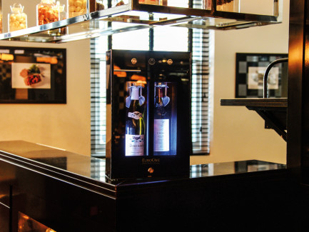 Machine de service du vin pro