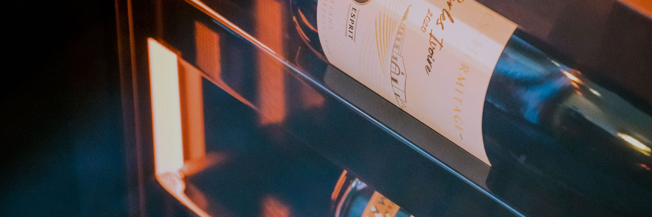 Tout savoir sur l'hygrométrie dans une cave à vin.