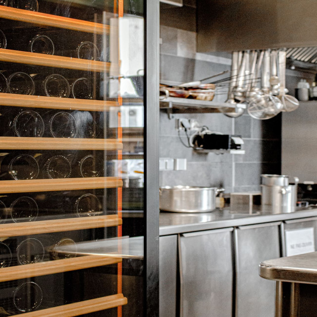 professional-maturing-wine-cooler-large-bottle-storage-capacity-pure-eurocave.jpg